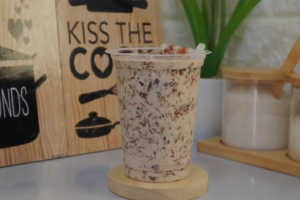 Takjil Kekinian Kelezatan Es Lumut Cokelat Kapucino untuk Berbuka