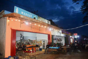 Dulu Terkumuh, Kini Kawasan PKL Mayor Alianyang Jadi Etalase Cantik Kubu Raya