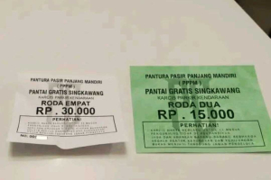 Parkir Rp30 Ribu di Pantai Viral, Pemkot Singkawang “Sentil” Pengelola: Jangan Pungut Tarif Tak Wajar!