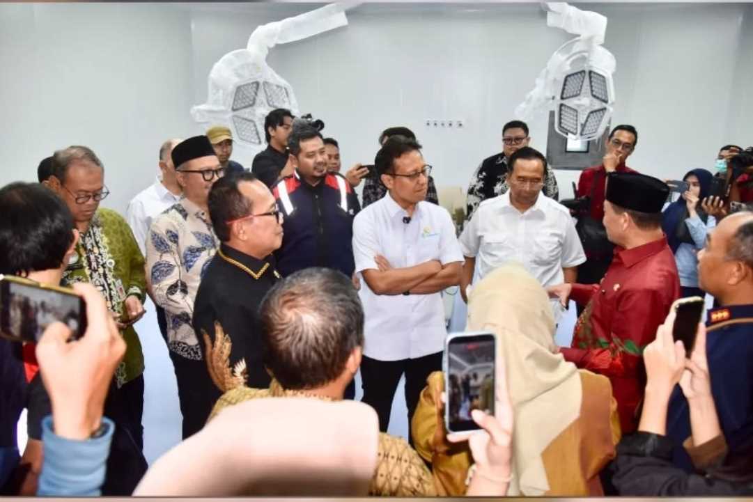 Menkes Ajak Putra Daerah Kubu Raya Jadi Dokter Spesialis Tanpa Biaya Kuliah Lewat Program Hospital Based
